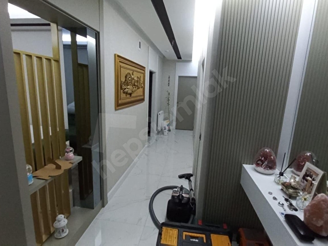 CEYLAN EMLAKTAN 29 EKİM MAHLLESİNDE FULL YAPILI DAİRE!!!! - Görsel 8