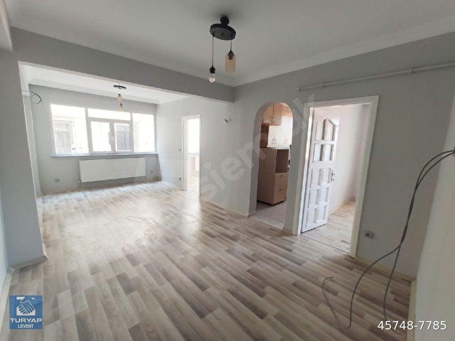 SARIYER POLİGONDA 2+1 BALKONLU FERAH KİRALIK DAİRE