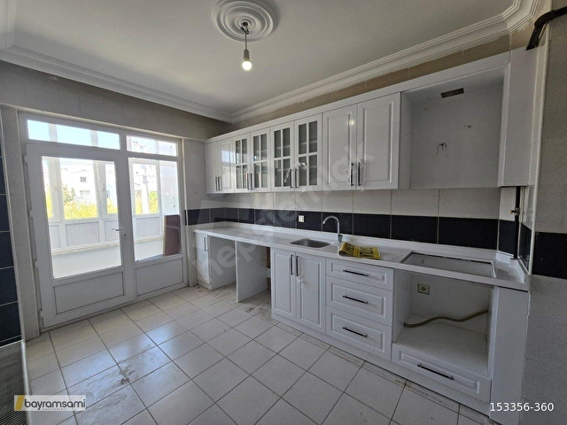 BUHARA MAHALLESİNDE SATILIK 3+1 KAÇIRILMAZ FIRSAT LÜX ARAKAT DAİRE - Görsel 11