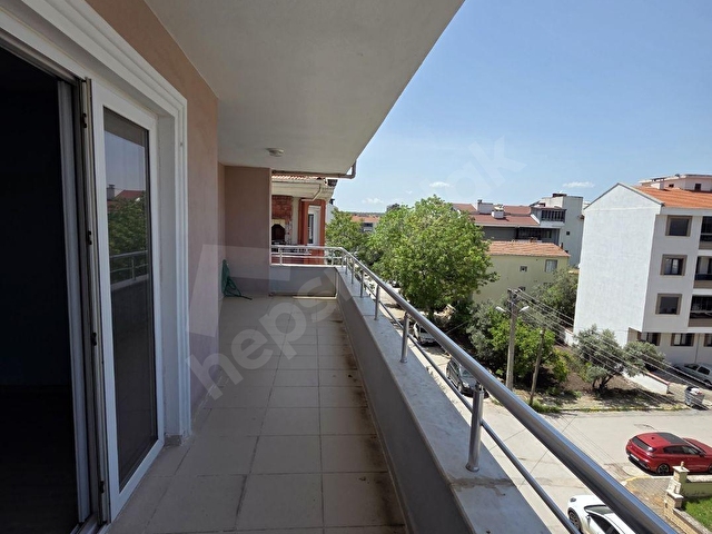 BAHÇELİEVLER MAHALLESİNDE GENİŞ 4 KAT 3+1 KİRALIK DAİRE - Görsel 7