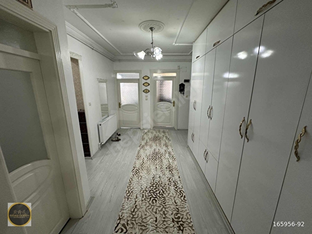 Kahvelipınarda Park Manzaralı, Bakımlı 3 Katlı Satılık Bina - Görsel 14