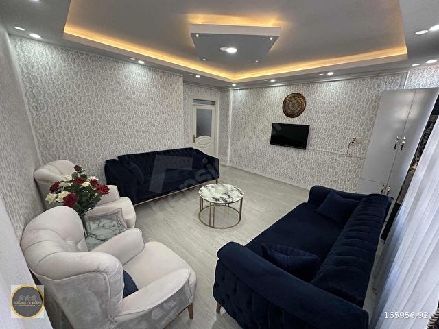 Kahvelipınarda Park Manzaralı, Bakımlı 3 Katlı Satılık Bina - Görsel 5