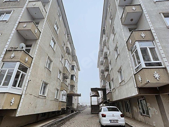 A.GAZİDE EMNİYETİN ARKASINDA SATILIK 3+1 İÇİ FUL YAPILI BODRUM - Görsel 3