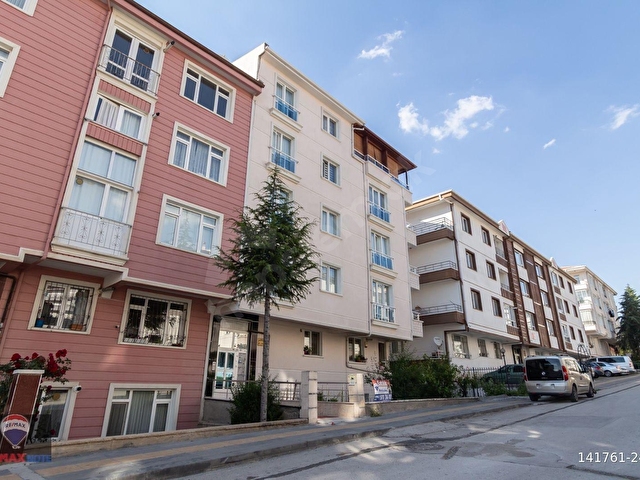 İstasyon Mahallesinde Teras Dubleks Satılık 4+1 Daire - Görsel 3