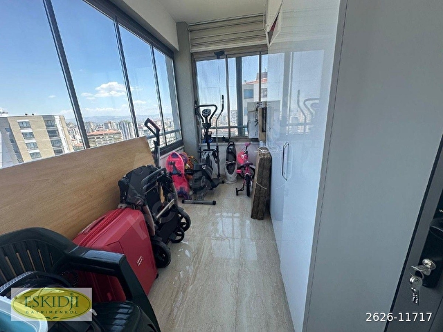 BAĞLICA MERMEROĞLU CADDESİNDE KAPALI OTOPARKLI SİTEDE GENİŞ 3+1  DAİRE - Görsel 18