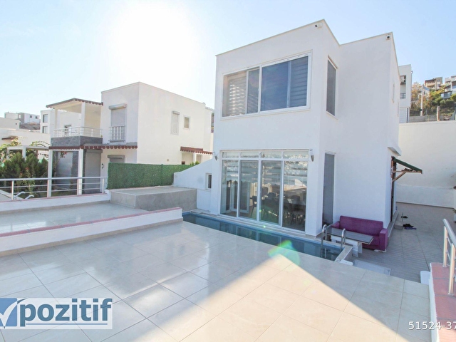 Bodrum Akyarlar Da Satilik Mustakil Bahceli Havuzlu Villa 51524 3722 Hurriyet Emlak