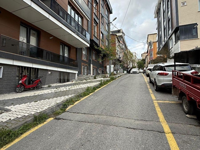 ARNAVUTKÖY MERKEZDE SATILIK ZEMİN KAT DAİRE - Görsel 2
