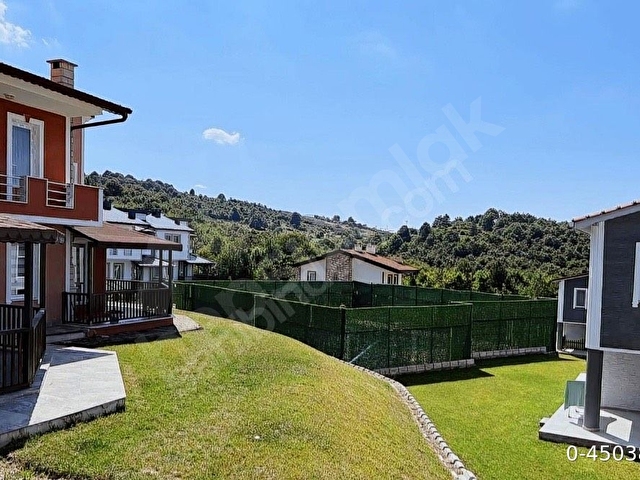 Sapanca Mercan Evleri Sitesinde 3 Yıllık Eşyalı Mantolamalı Doğalgazlı Sıfır Gibi Villa - Görsel 8