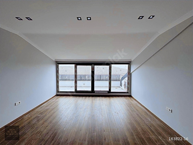 AVCILAR VİTRİN PARKTA 5+2 ULTRA GENİŞ 280 M² DUBLEKS LÜKS - Görsel 3