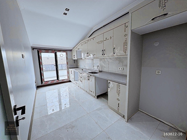 AVCILAR VİTRİN PARKTA 5+2 ULTRA GENİŞ 280 M² DUBLEKS LÜKS - Görsel 8