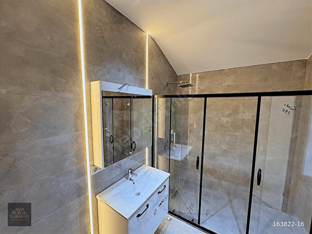 AVCILAR VİTRİN PARKTA 5+2 ULTRA GENİŞ 280 M² DUBLEKS LÜKS - Görsel 20