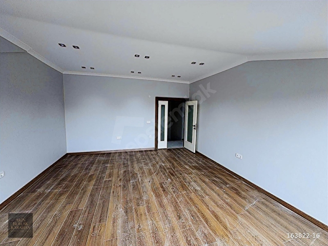 AVCILAR VİTRİN PARKTA 5+2 ULTRA GENİŞ 280 M² DUBLEKS LÜKS - Görsel 15