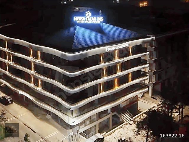 AVCILAR VİTRİN PARKTA 5+2 ULTRA GENİŞ 280 M² DUBLEKS LÜKS