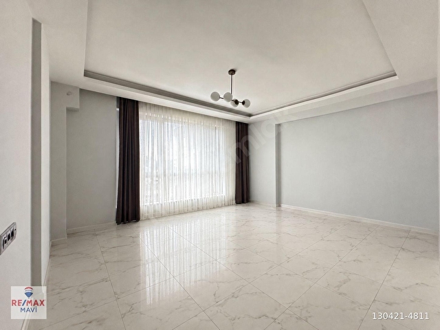 REMAX MAVİDEN ŞENGÖZLER İMZA SİTESİNİN EN GÜZEL DAİRESİ SATILIK - Görsel 2