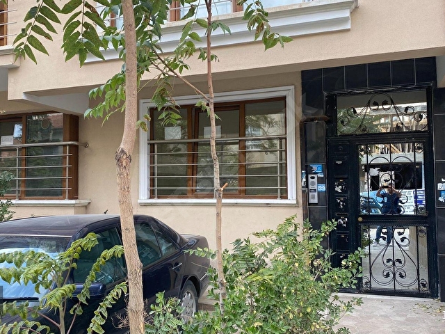 YENİMAHALLE GÜRLER SK   SATILIK 1+1 DAİRE METRO YAKINI CANAY GAYRİMENKUL