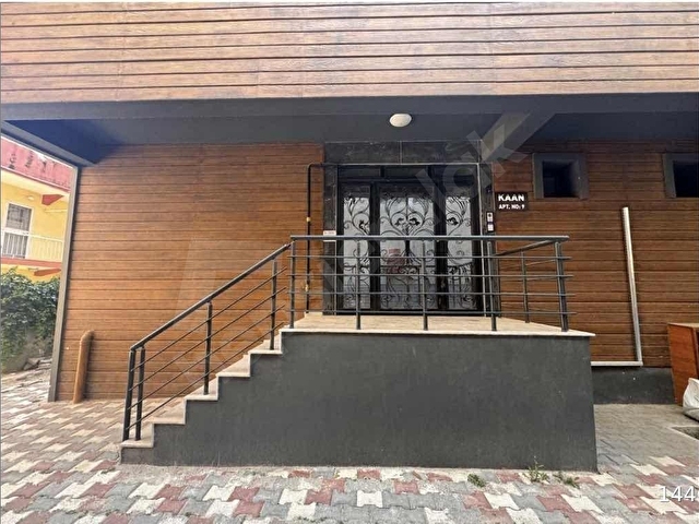 KÜÇÜK ÇİĞLİ 2+1 KAPALI MUTFAK EBEVEYN BANYOLU 80 M2 ARAKAT DAİRE - Görsel 9