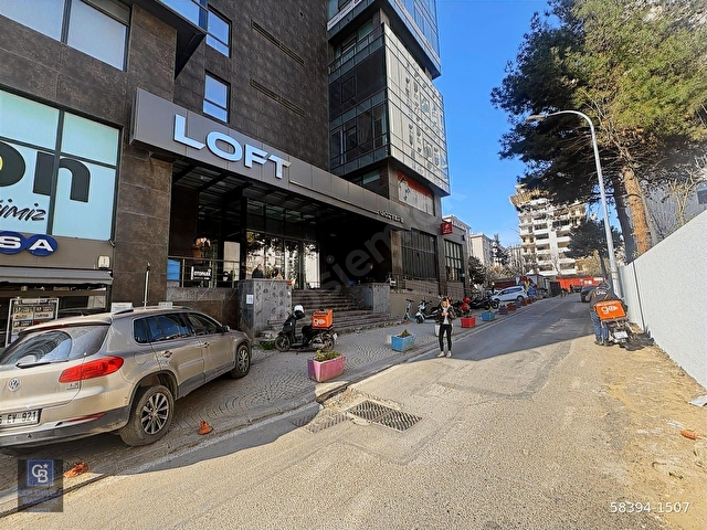 BANKADAN GÖZTEPENİN MERKEZİNDE KURUMSAL KİRACILI MAĞAZA