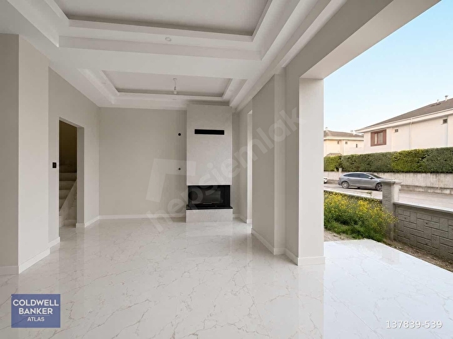 KOCAELİ BAŞİSKELE YENİKÖYDE SİTE İÇERİSİNDE SATILIK VİLLA - Görsel 25