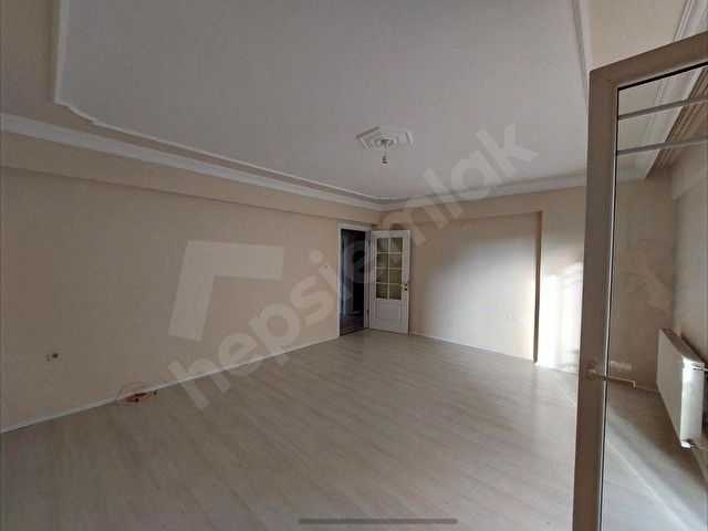 BÖLGE UZMANI HAS EMLAK SATILIK KAT MÜLKİYETLİ KELEPİR DAİRE - Görsel 4