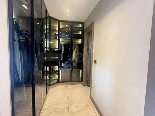 METYAPI GAYRİMENKULDEN GÖLET YANI ÖZEL KONUM 4.5+1 VİLLA - Görsel 20