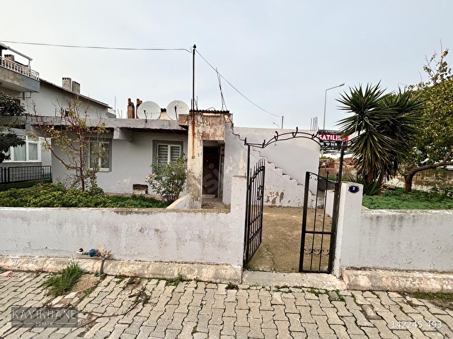 Urla Hacı İsa Mah.Merkez Satılık 3 Tarafı Yol 331m2 Köşe Arsa - Görsel 5