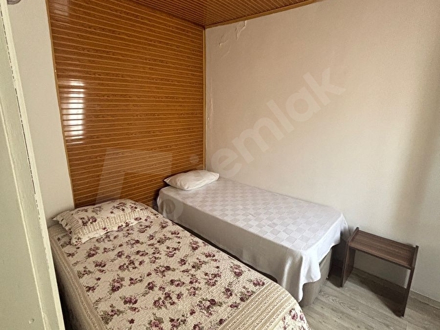 ALAÇATI MERKEZDE HACIMEMİŞİN KALBİNDE MÜSTAKİL EŞYALI EV - Görsel 14