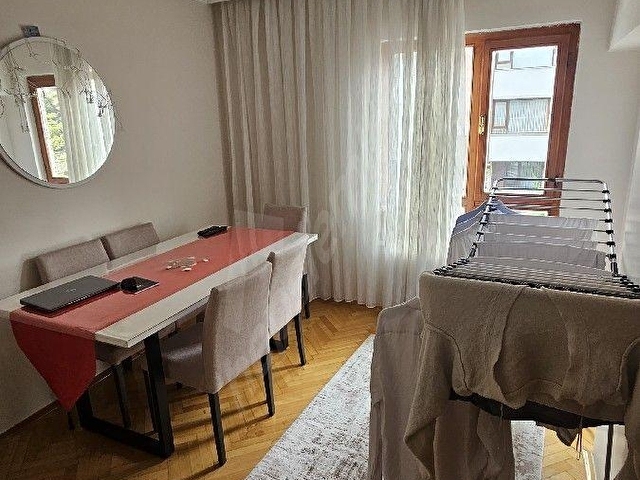 aydinlikevlerde ümit emlaktan satilik 3+1 ara kat. ön cephe acik garaji olan salonbagimsiz daire - Görsel 8