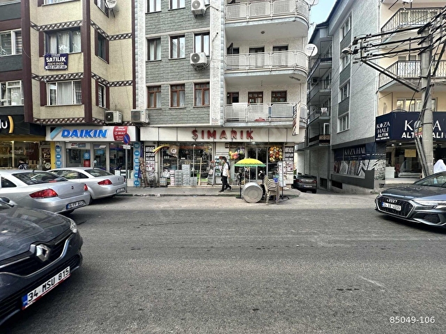 DIKKALDIRIM DA SATILIK CADDE ÜSTÜ 420m2 10m CEPHELİ MAĞAZA - Görsel 5