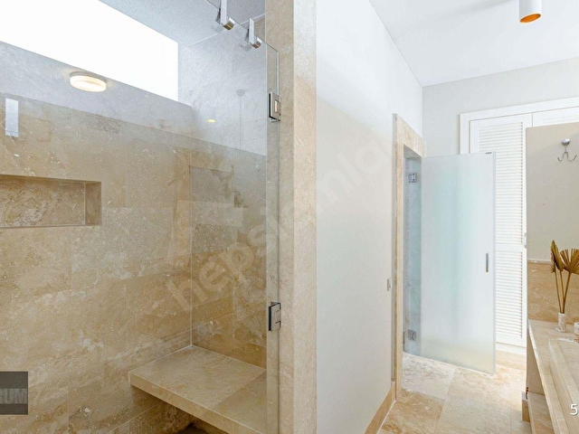 Gündoğan Denize Sıfır Sitede Özel Plajlı Bahçe Katı Daire - Görsel 25