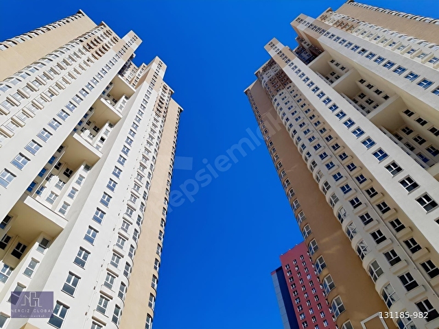 Esenyurt Akevler S-Towersta Satılık 3+1 Yatırımlık Fırsat Daire