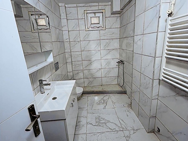 GÜZELYALIDA SATILIK 3+1 SATILIK DAİRE - Görsel 2