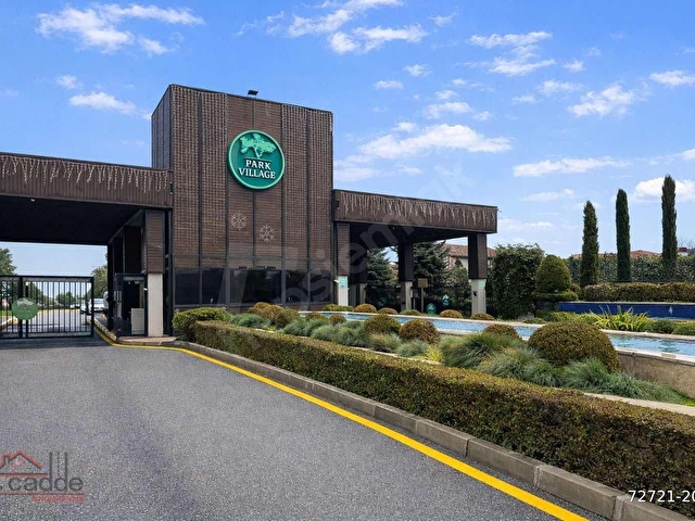 BÜYÜKÇEKMECE KARAAĞAÇ PARK VİLLAGE BOŞ TADİLATLI KÖŞE VİLLA - Görsel 5