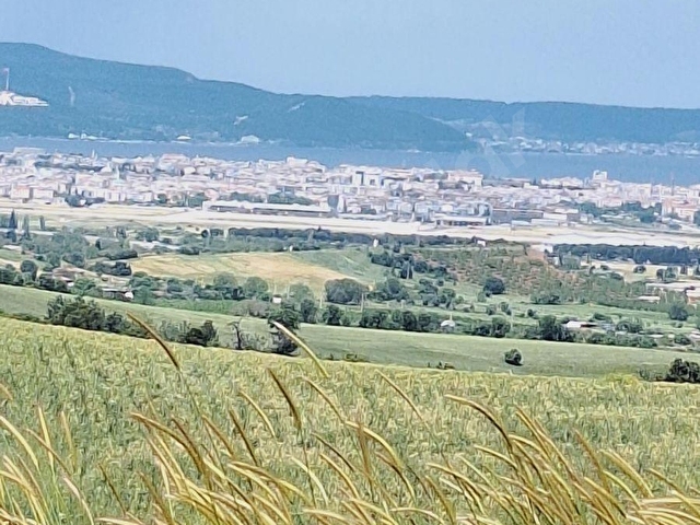 ÇANAKKALE MERKEZ SARICAELİNDE SATILIK TARLA DENİZ MANZARALI - Görsel 2