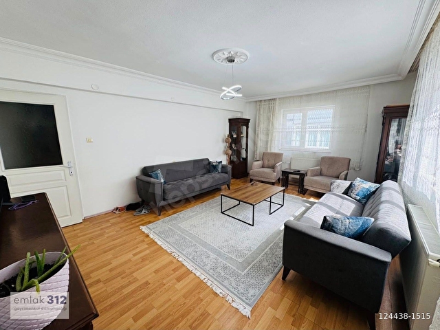 EMLAK 312DEN KUTLU MAH. CUMA PAZARI YAKINI 125m² ARA KAT 3+1 - Görsel 4
