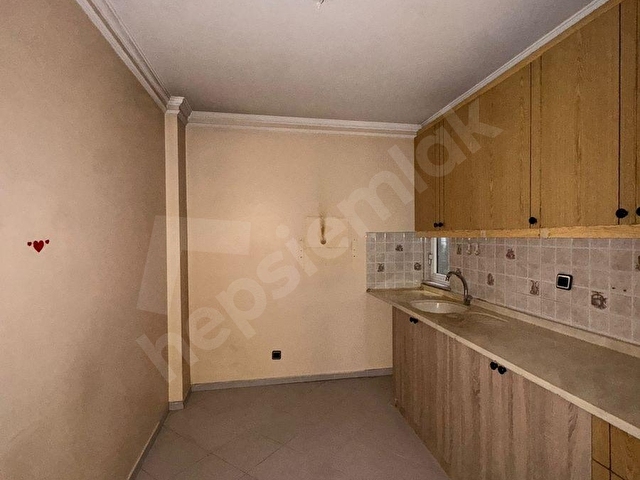 FERİKÖYDE ÖNÜ AÇIK 2+1 BOŞ SATILIK DAİRE - Görsel 15