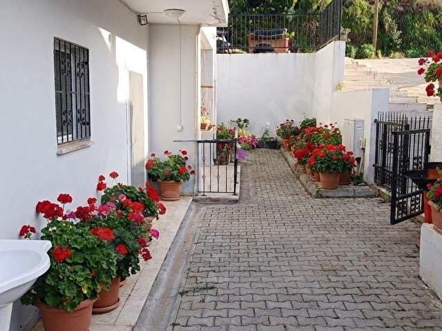 RE MAX !!! dan Fethiye de Deniz ve Şehir Manzaralı Satılık Daire - Görsel 9