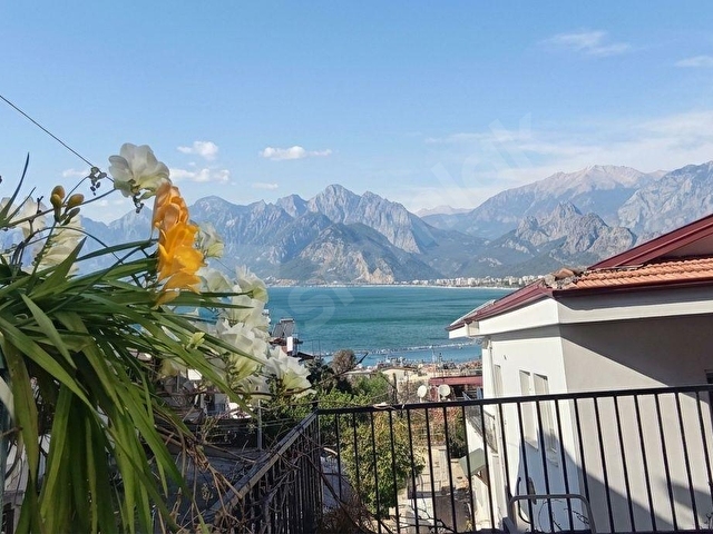 RE MAX !!! dan Fethiye de Deniz ve Şehir Manzaralı Satılık Daire - Görsel 12