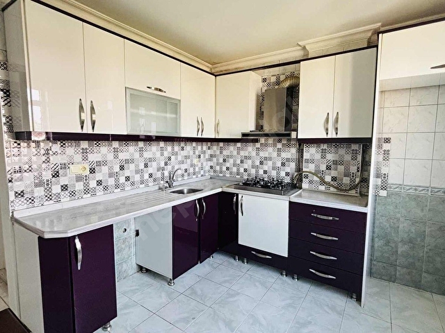 SÜLÜNTEPEDE MERKEZİ KONUMDA MANZARALI TEMİZ FERAH DAİRE - Görsel 11