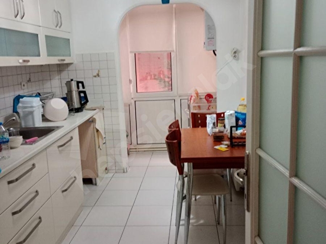 DİKMEN HARBİYE CADDE ÜZERİ 1.KAT KOMBİLİ 120 M SATILIK  DAİRE - Görsel 4