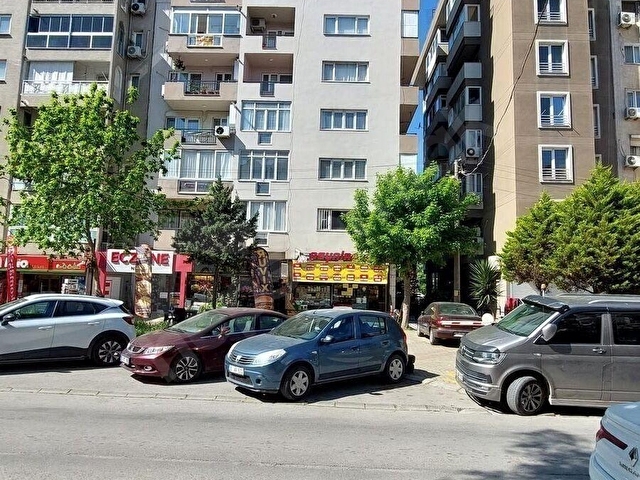 EGEPOL HAST. KARŞISI 3+1,120M2,DOGALGAZLI,ASANSORLU,OTOPARKLI