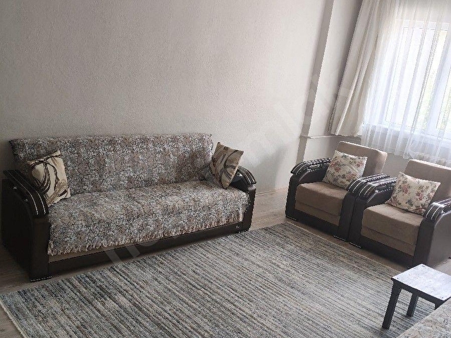 MERKEZ YÜRÜME MESAFESİ SİTE İÇERİSİNDE FIRSAT DAİRE