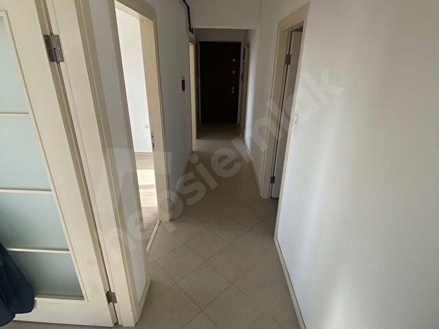 8.450.000 TL BAYRAKLI SALHANE DE DENİZ MANZARALI DAİRE - Görsel 7