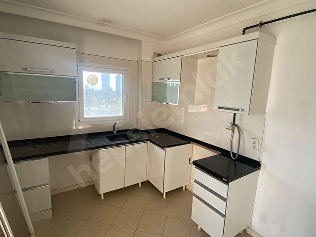 8.450.000 TL BAYRAKLI SALHANE DE DENİZ MANZARALI DAİRE - Görsel 16