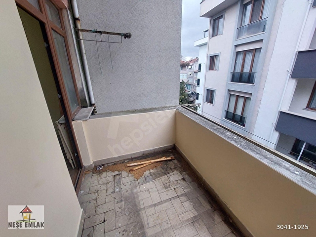 NEŞE EMLAKTAN..CUMHURİYET CADDESİ ÜZERİNDE FISTIKAĞACI IŞIKLAR - Görsel 13