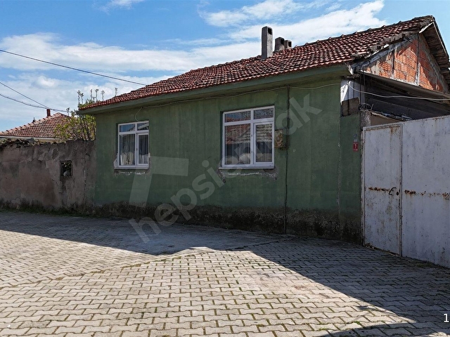 276 m² GÖNEN KÖRPEAĞAÇTA YATIRIMLIK BAHÇELİ MÜSTAKİL KÖY EVİ