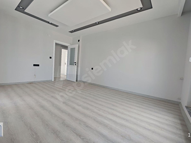 KEPEZ AKTOPRAK MAHALLESİ HAVUZLU SİTEDE KATTA 2+1 SATILIK DAİRE - Görsel 13