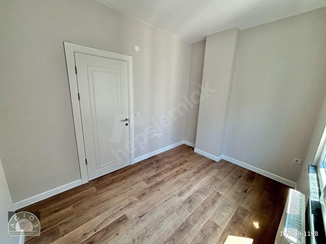 AGİOSTAN BAĞDATA ÇOK YAKIN 140M2 3+1 BALKONLU EBEVEYNLİ BOŞ - Görsel 30