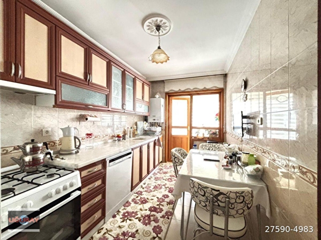UĞURAY EMLAK TAN  DİKMEN CD 2 BİNA MESAFEDE ARAKATTA ASANSÖRLÜ 3+1 DAİRE - Görsel 6
