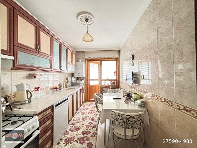 UĞURAY EMLAK TAN  DİKMEN CD 2 BİNA MESAFEDE ARAKATTA ASANSÖRLÜ 3+1 DAİRE - Görsel 24