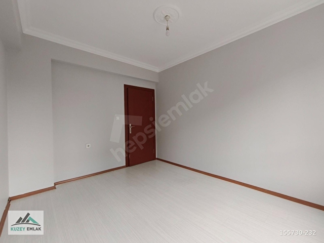 KUZEY EMLAKTAN DOĞU CADDESİNE YAKIN GENİŞ 3+1 FIRSAT DAİRESİ - Görsel 18